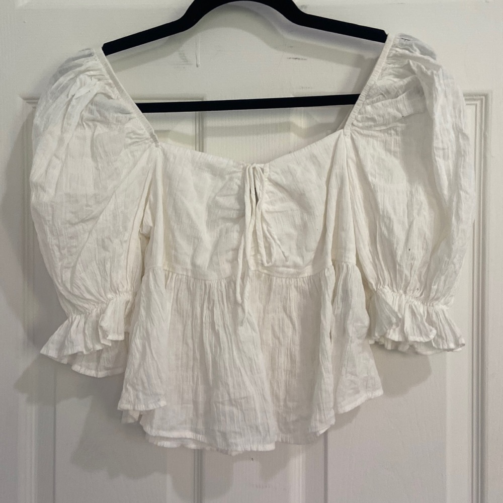 Zara XS puffy sleeves top!